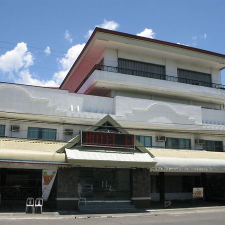 Hotel Elena Davao Stadt Exterior foto
